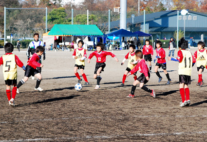 第13回東近江少年サッカー大会　強かった蒲生ＳＳＳ・優勝