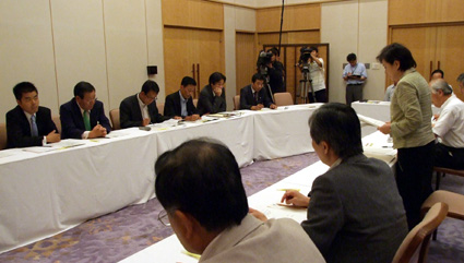 三日月氏 「県のスタンスだと住民合意得られない」ＲＤ問題　真価問われる嘉田知事<35>