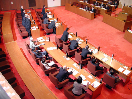 Ｄ問題「市民を裏切る気か」栗東市議会傍聴席から住民が悲痛な叫び