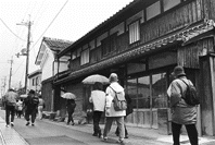 御代参街道の魅力を再発見 ほか (2000年3月30日号)