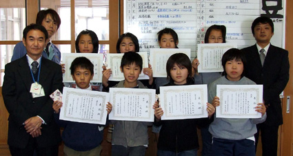 鈴鹿交通安全教室　「作文コンクール」８人表彰