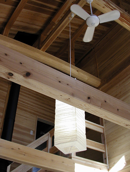 地元の木を使い、湖西の水源守る「安曇川流域・森と家づくりの会」